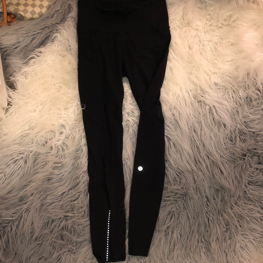 Black lululemon fast and frees... size 2.